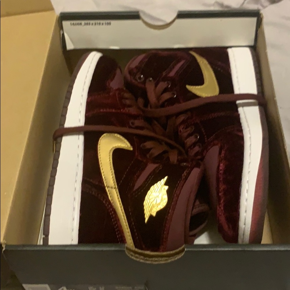 Air Jordan 1 high